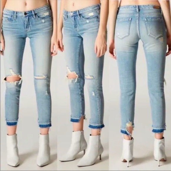 Blank NYC The Reade Crop Distressed Released Raw Hem Denim Jeans - Picture 1 of 12